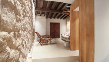 Resa Estates Ibiza duplex for sale te koop wall and living room.jpg